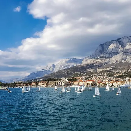 Cozy In With Jacuzzi Makarska