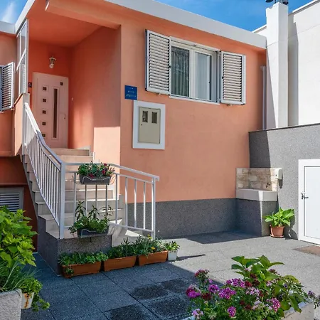 Beautiful In With 3 Bedrooms&wifi *